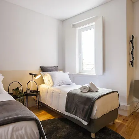 Apartment Altido Luxurious 2br Apt With Workspace N Principe Real, Nearby Rato Subway *