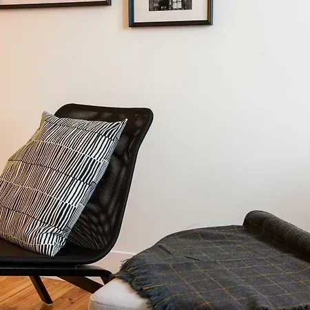 Lejlighed Altido Luxurious 2br Apt With Workspace N Principe Real, Nearby Rato Subway *