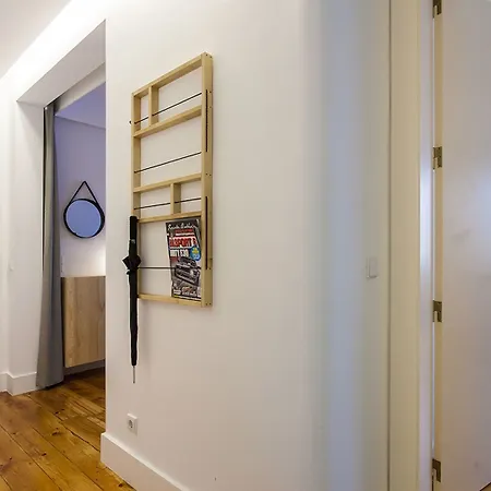 Lejlighed Altido Luxurious 2br Apt With Workspace N Principe Real, Nearby Rato Subway Lisboa